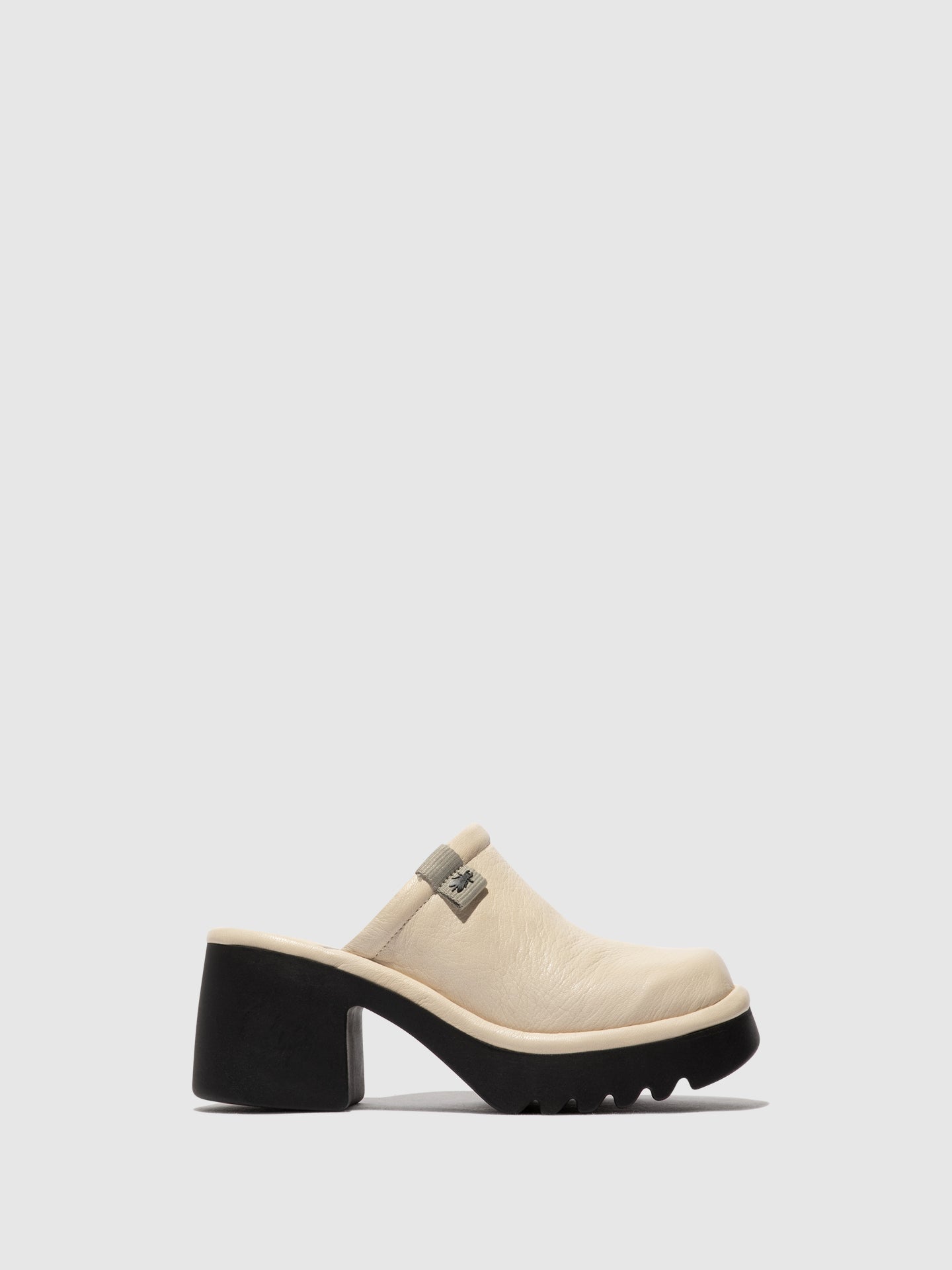 Fly London Round Toe Clogs MEPO434FLY OFFWHITE